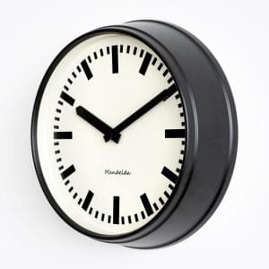 Horloge Murale Vintage Gare Noire et Blanche - Louise Vintage
